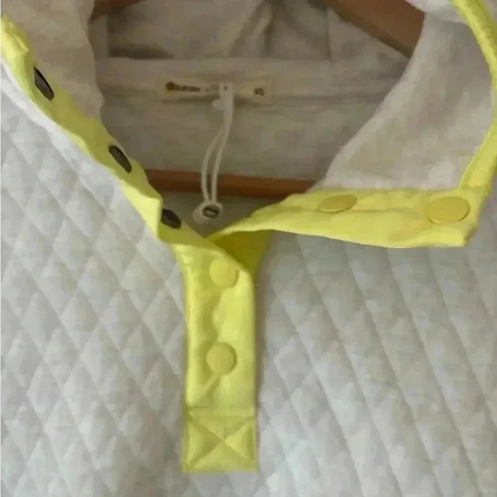 Marine Layer Reversible Lady Corbet Cream Neon Yellow Size XS Snap Neck - Picture 11 of 11